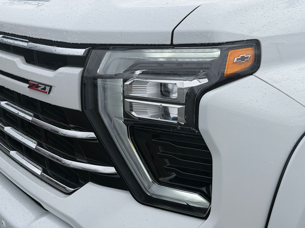 Thumbnail: 2026 Chevrolet Silverado 2500 - 22