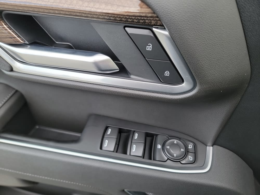 Thumbnail: 2026 Chevrolet Silverado 1500 - 20