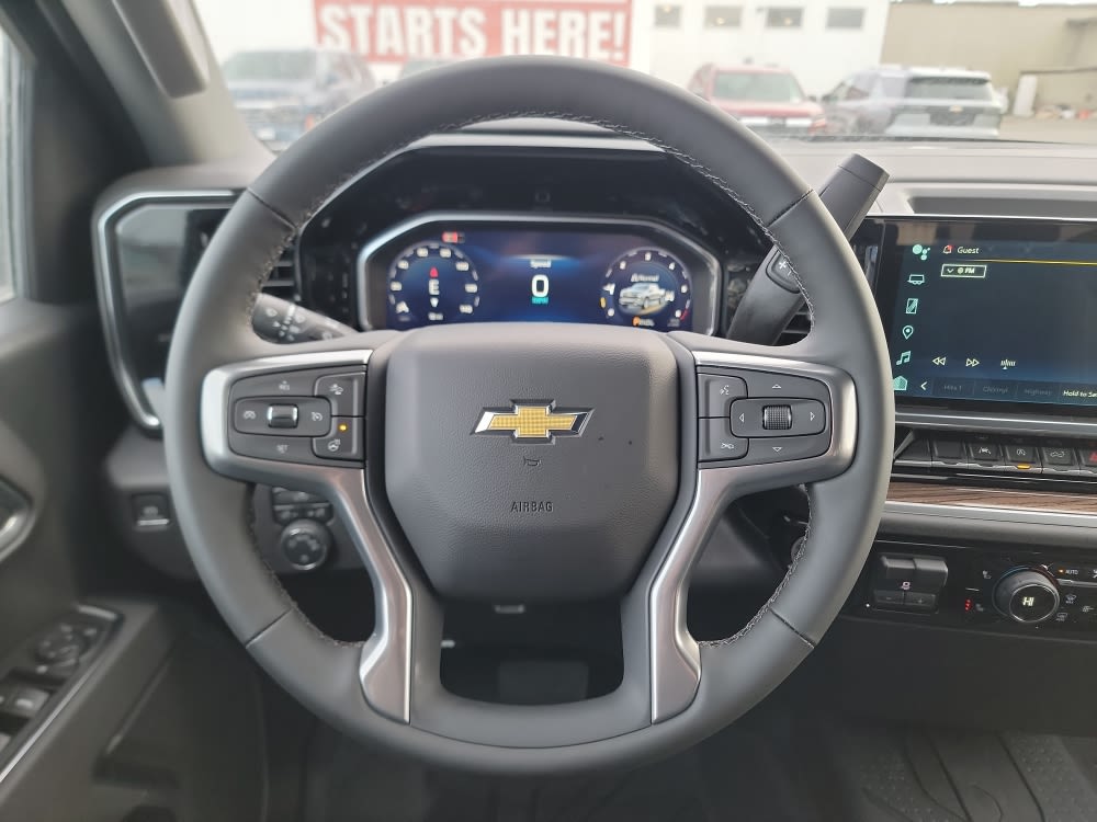 Thumbnail: 2026 Chevrolet Silverado 1500 - 2