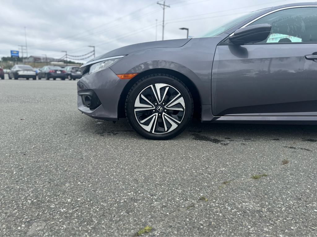 Thumbnail: 2017 Honda Civic - 6