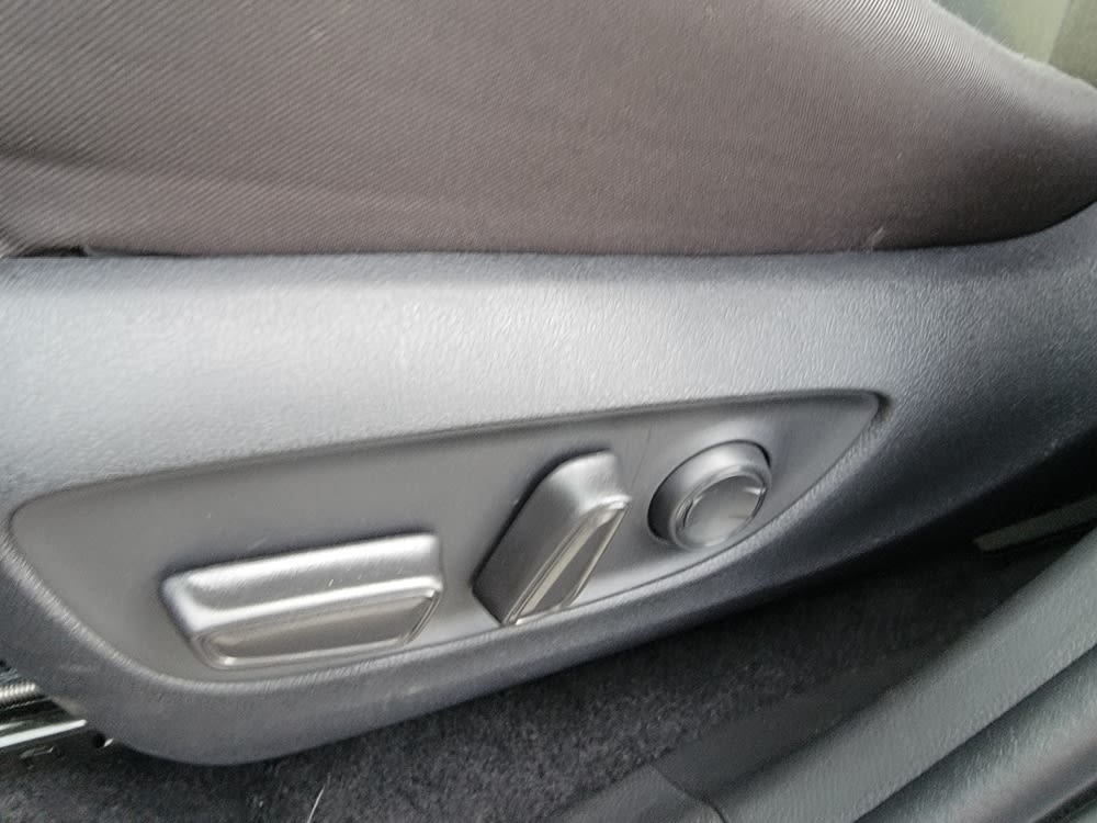 Thumbnail: 2025 Toyota RAV4 - 23