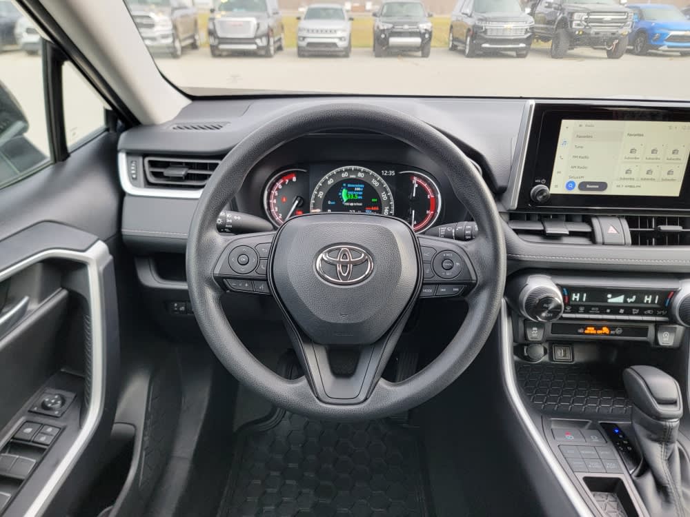 Thumbnail: 2025 Toyota RAV4 - 2