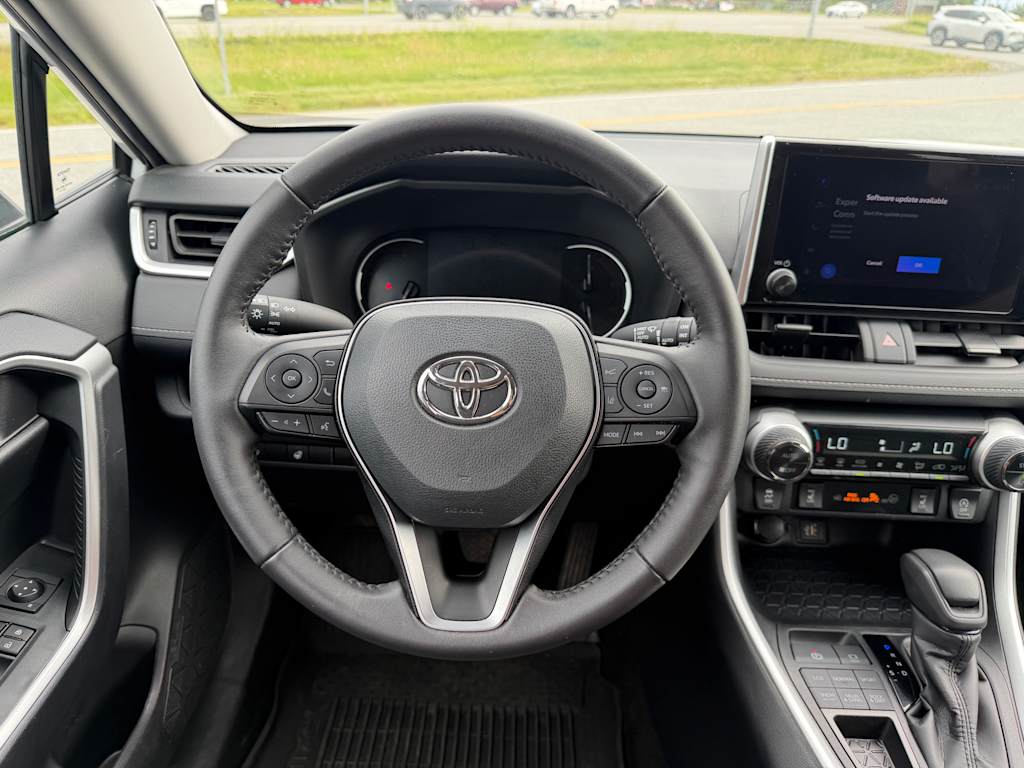 Thumbnail: 2024 Toyota RAV4 - 2
