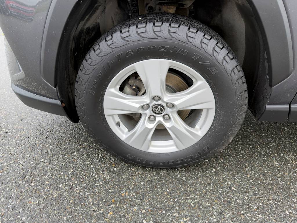 Thumbnail: 2021 Toyota RAV4 - 7