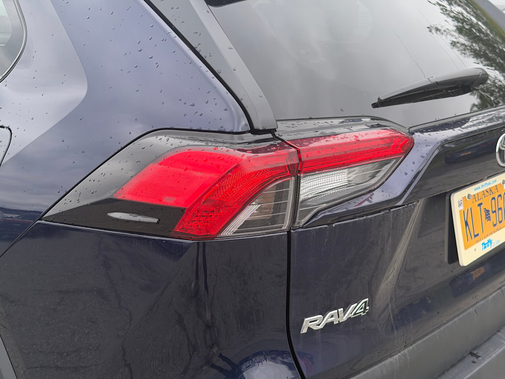 Thumbnail: 2024 Toyota RAV4 - 12