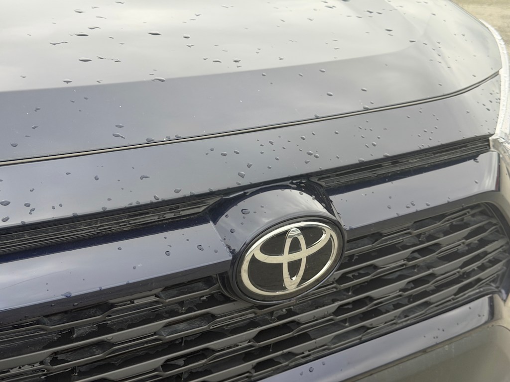 Thumbnail: 2024 Toyota RAV4 - 16