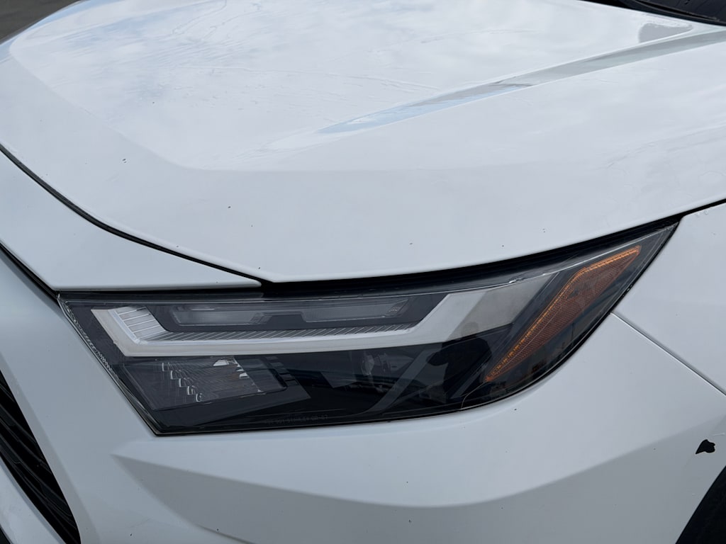 Thumbnail: 2023 Toyota RAV4 - 20