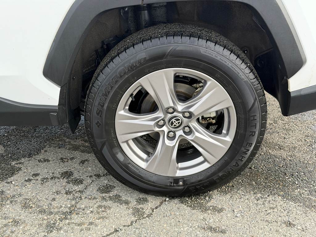 Thumbnail: 2023 Toyota RAV4 - 30