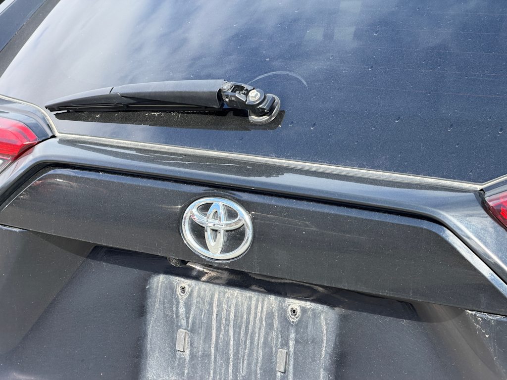 Thumbnail: 2023 Toyota RAV4 - 20