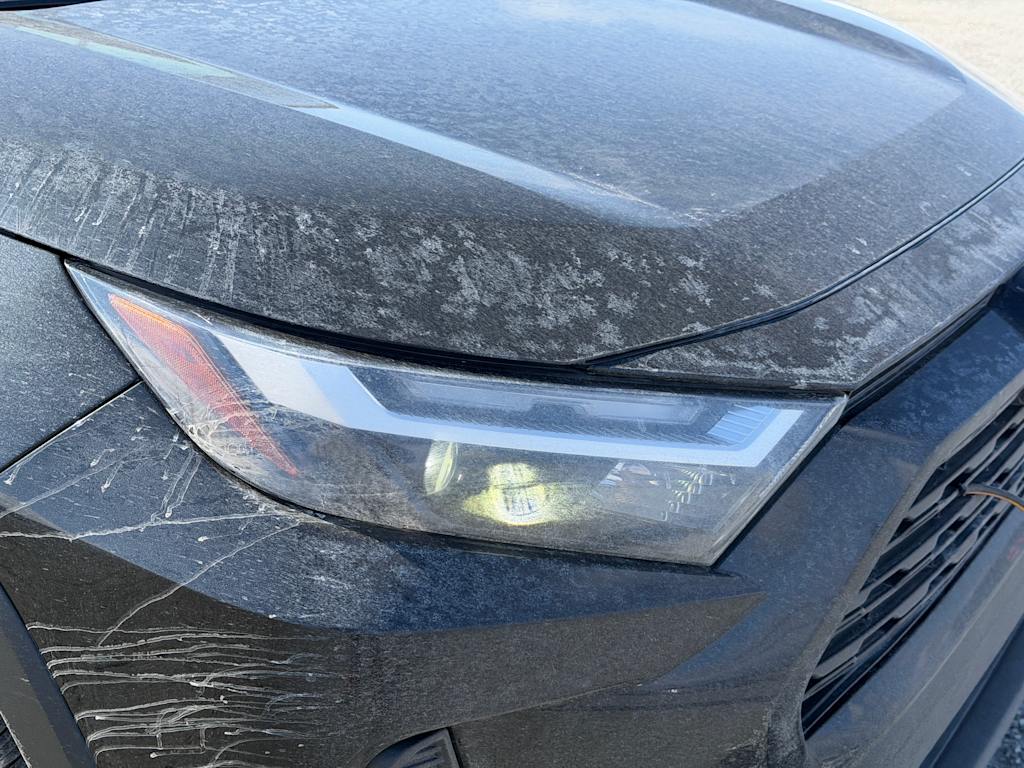 2023 Toyota RAV4 XLE - Photo 14