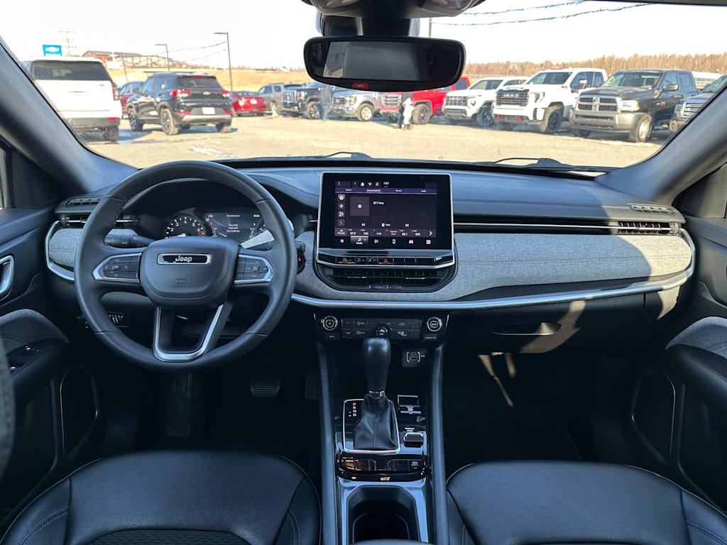Thumbnail: 2024 Jeep Compass - 8