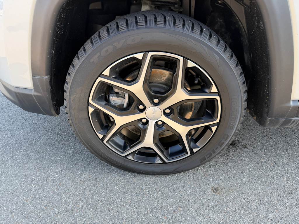 Thumbnail: 2024 Jeep Compass - 8