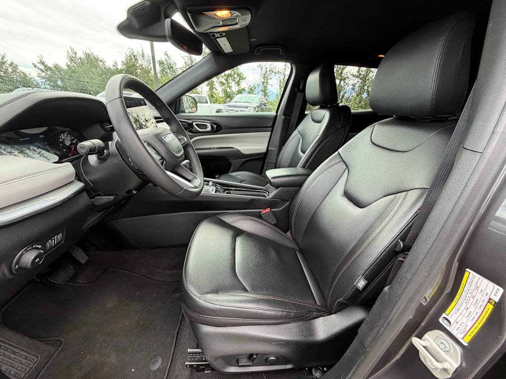 Thumbnail: 2024 Jeep Compass - 9