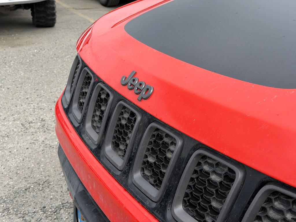 Thumbnail: 2018 Jeep Compass - 15