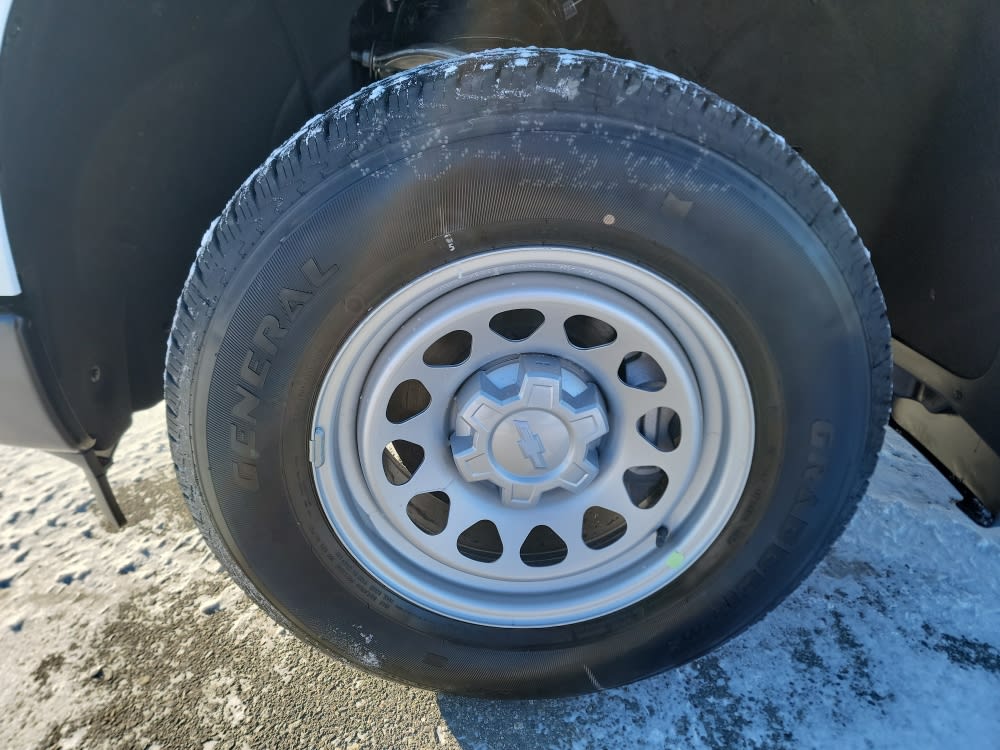 Thumbnail: 2026 Chevrolet Silverado 1500 - 8