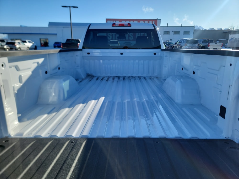 Thumbnail: 2026 Chevrolet Silverado 1500 - 15