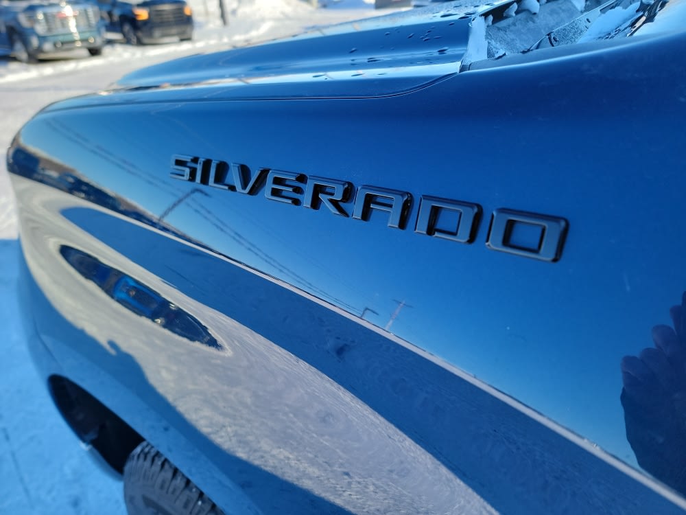 Thumbnail: 2023 Chevrolet Silverado 1500 - 7