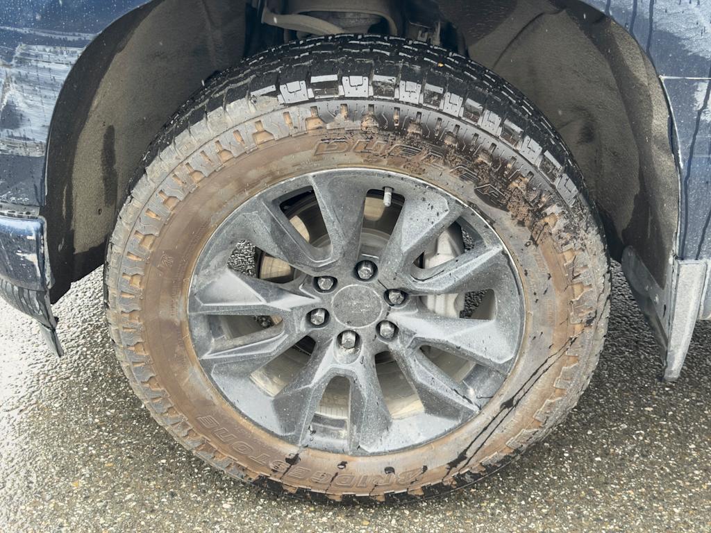 Thumbnail: 2019 Chevrolet Silverado 1500 - 14