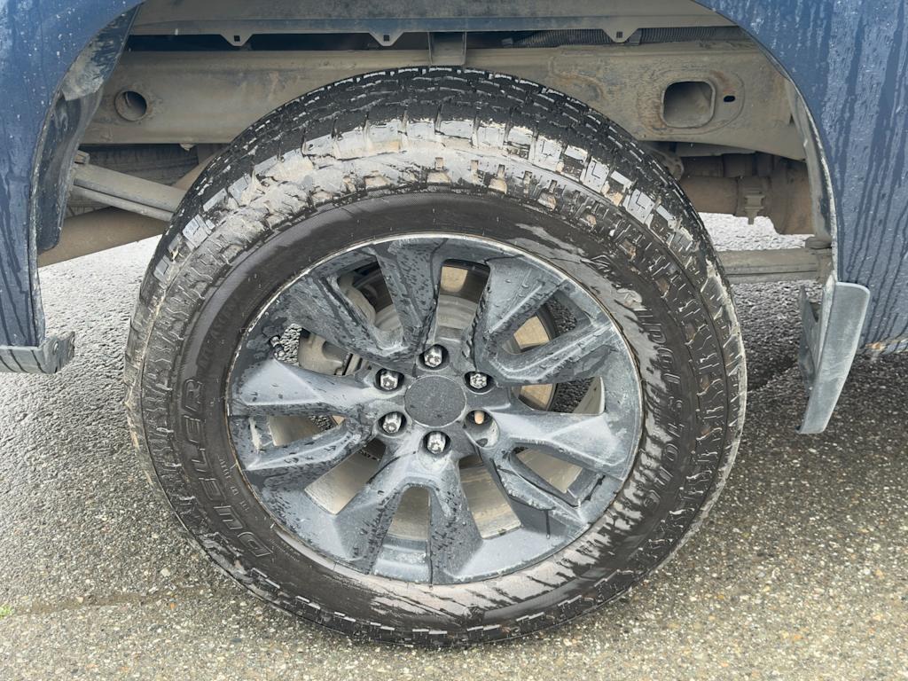 Thumbnail: 2019 Chevrolet Silverado 1500 - 21