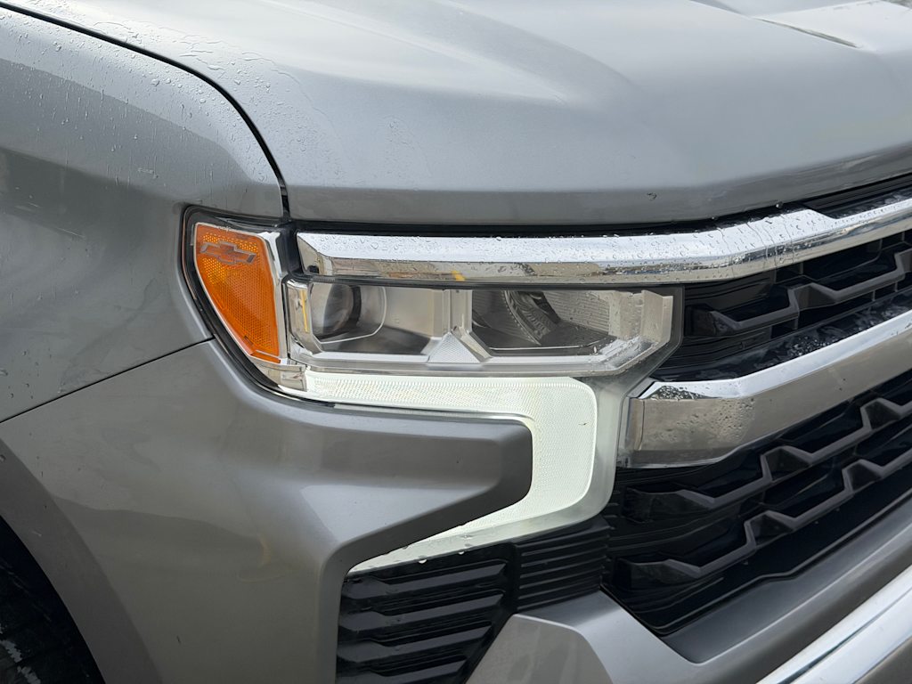 Thumbnail: 2023 Chevrolet Silverado 1500 - 16