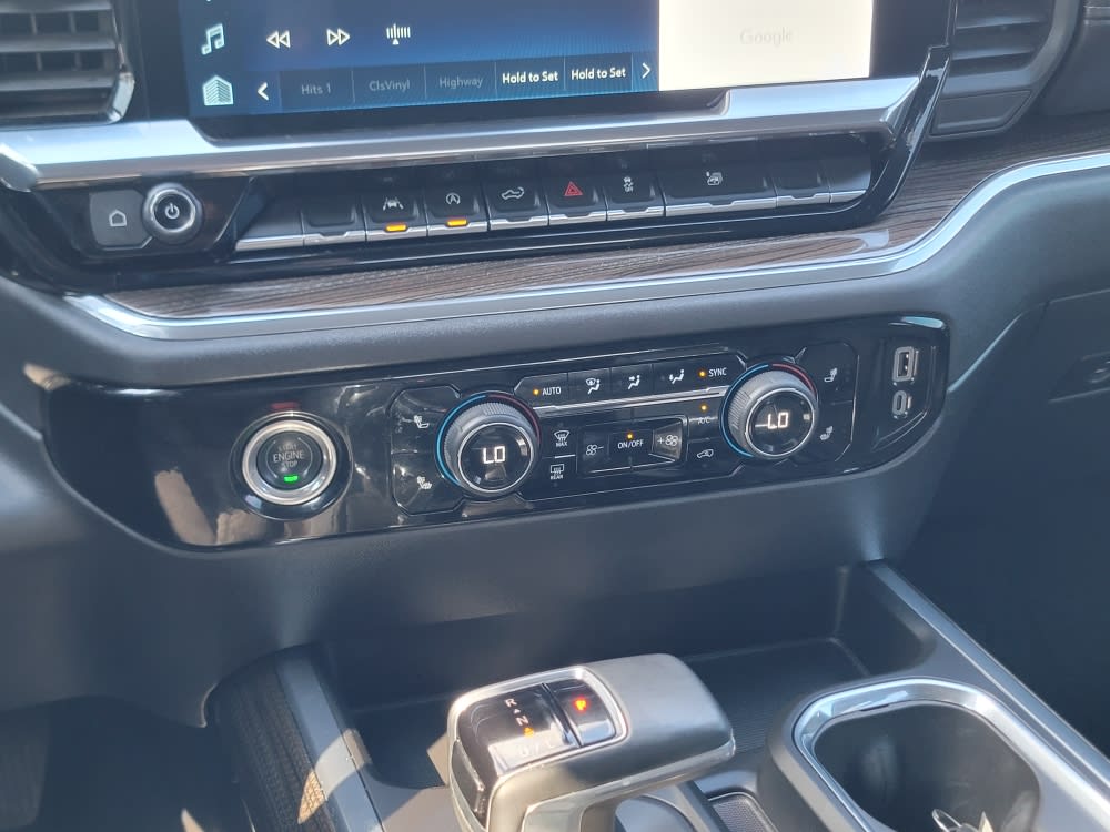 Thumbnail: 2023 Chevrolet Silverado 1500 - 24