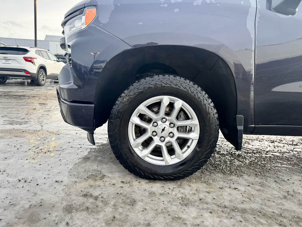 Thumbnail: 2022 Chevrolet Silverado 1500 - 7