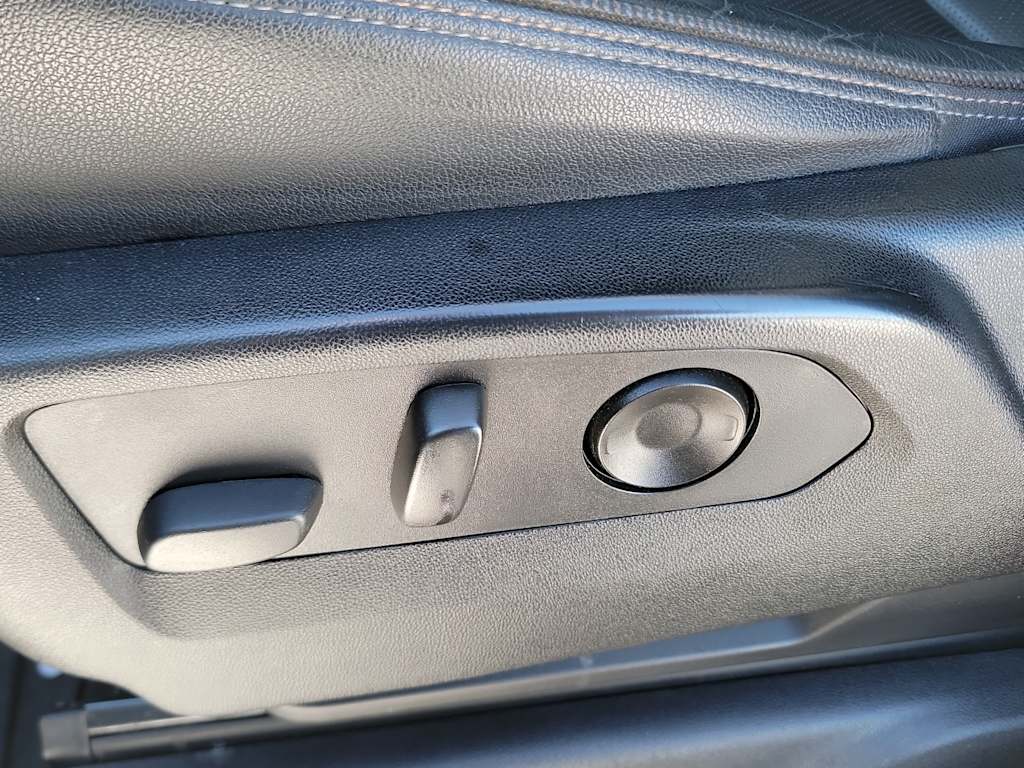 Thumbnail: 2022 Chevrolet Silverado 1500 - 22