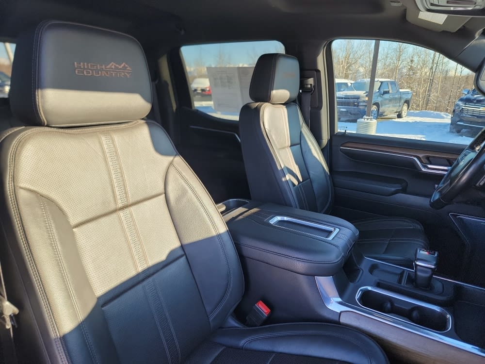 Thumbnail: 2022 Chevrolet Silverado 1500 - 11