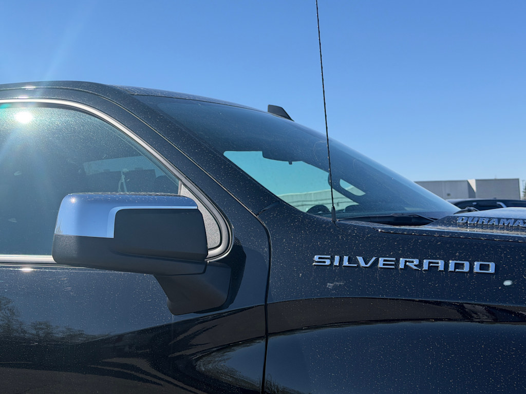 Thumbnail: 2025 Chevrolet Silverado 1500 - 17