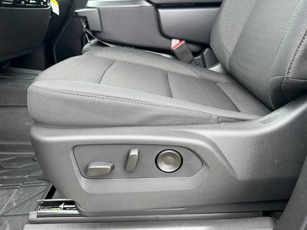 Thumbnail: 2026 Chevrolet Silverado 1500 - 15