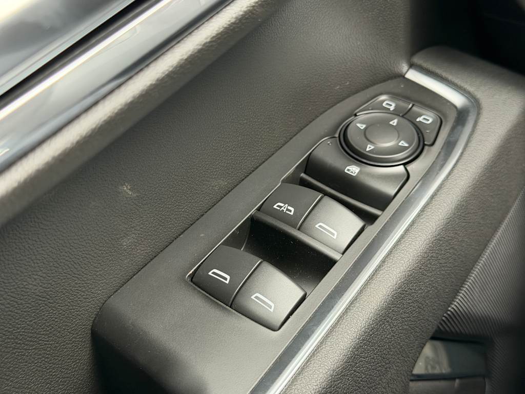 Thumbnail: 2026 Chevrolet Silverado 1500 - 14