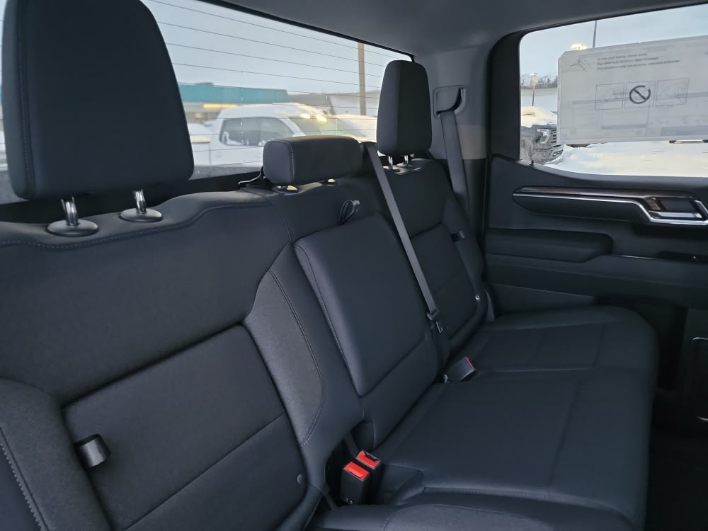 Thumbnail: 2026 Chevrolet Silverado 1500 - 12