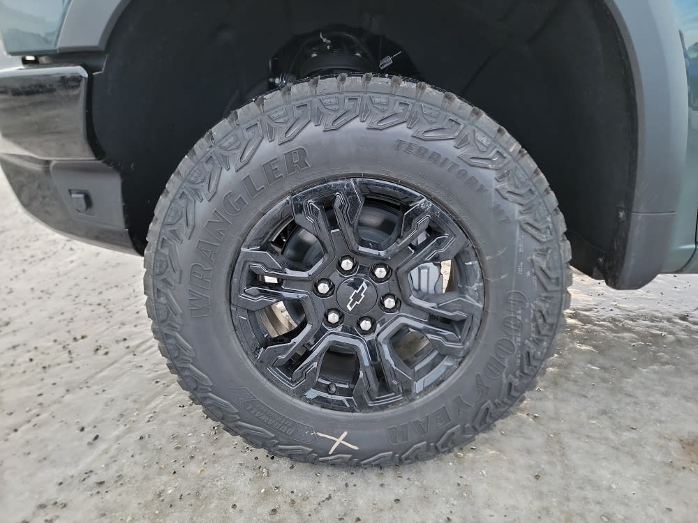 Thumbnail: 2026 Chevrolet Silverado 1500 - 8