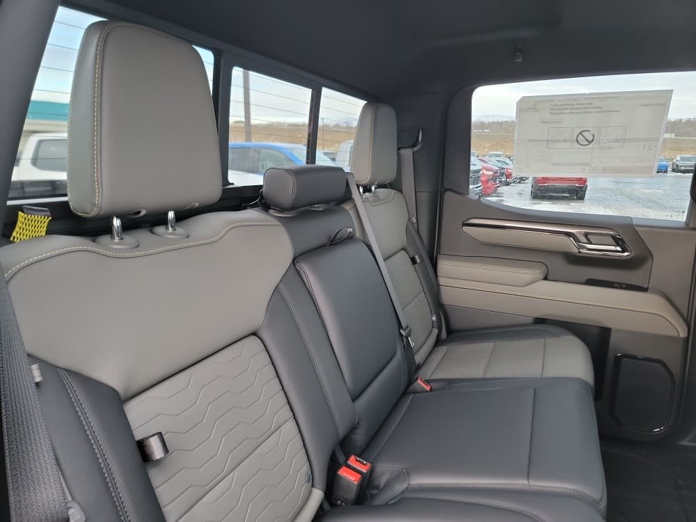 Thumbnail: 2026 Chevrolet Silverado 1500 - 12