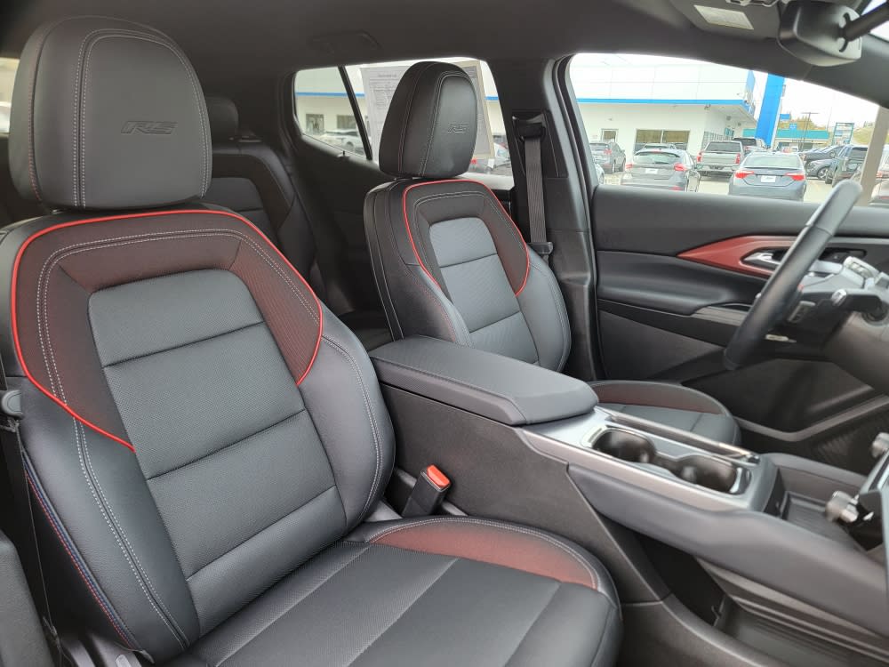 Thumbnail: 2024 Chevrolet Equinox - 11