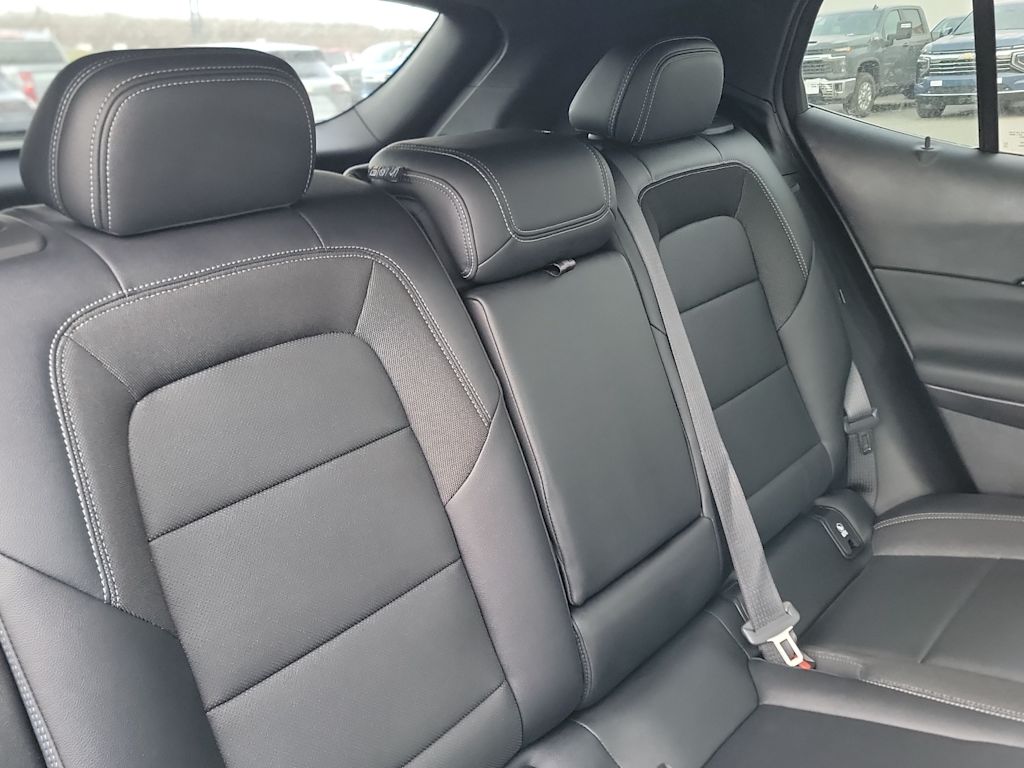 Thumbnail: 2025 Chevrolet Equinox - 12