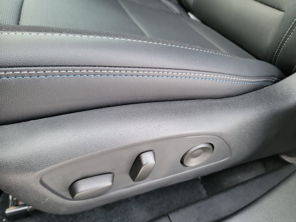 Thumbnail: 2025 Chevrolet Equinox - 23