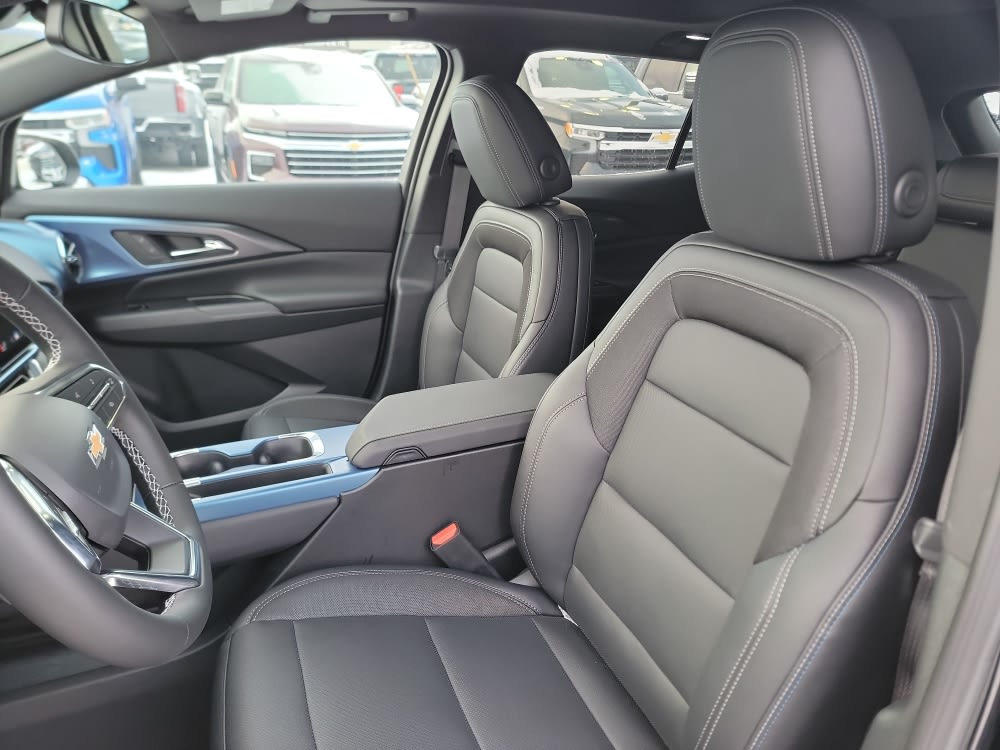 Thumbnail: 2025 Chevrolet Equinox - 9