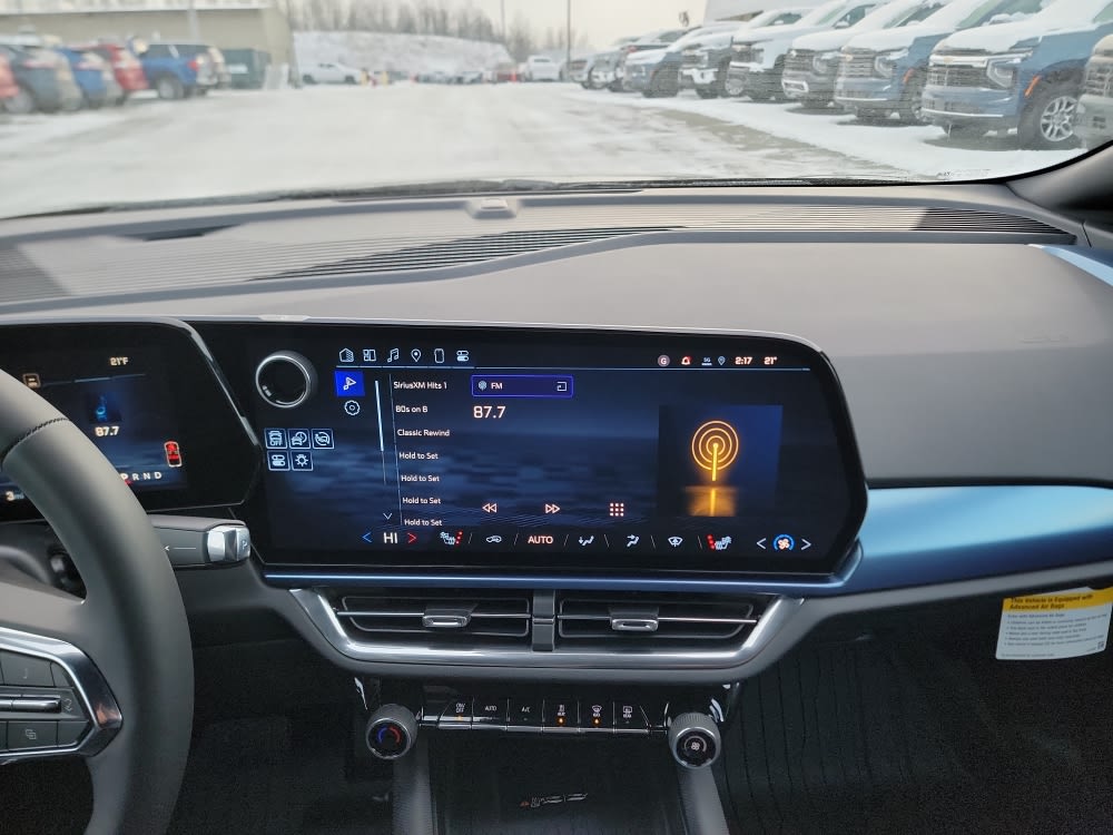 Thumbnail: 2025 Chevrolet Equinox - 12