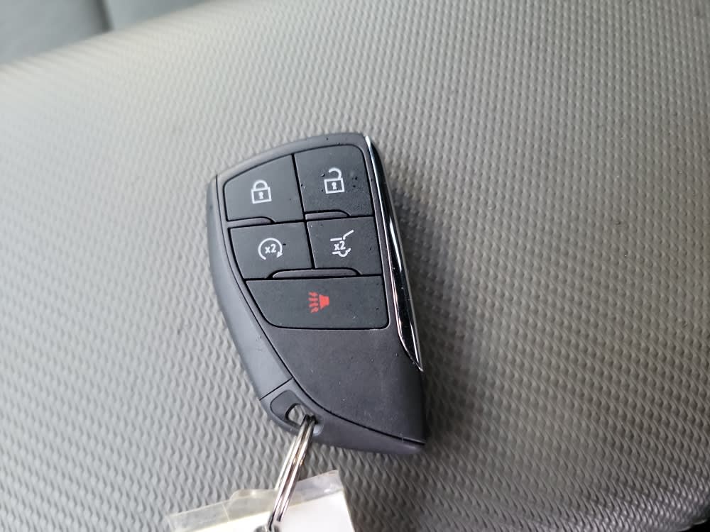 Thumbnail: 2025 Chevrolet Equinox - 16