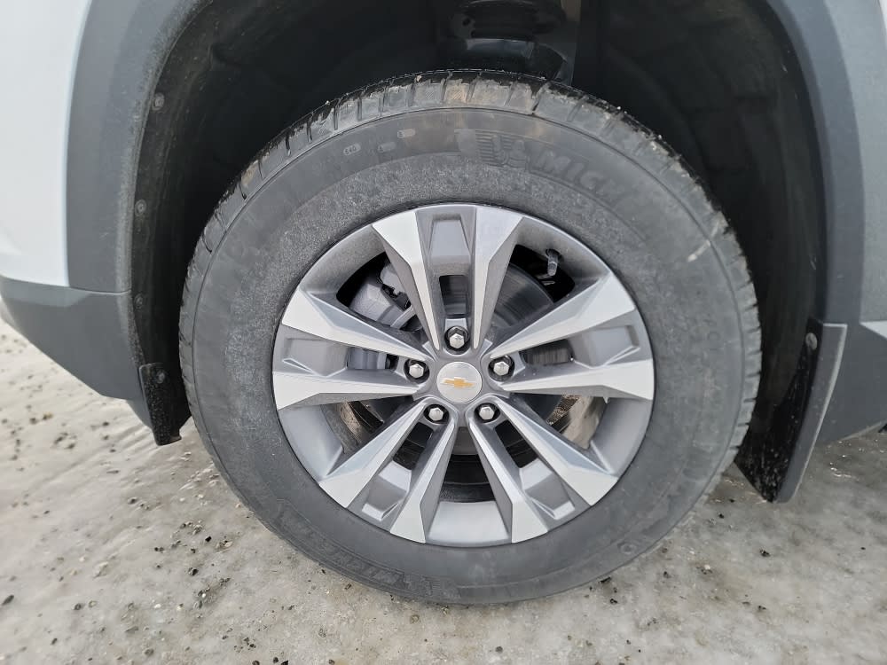 Thumbnail: 2026 Chevrolet Equinox - 8