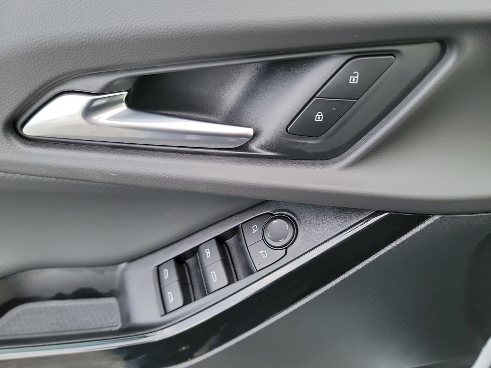 Thumbnail: 2026 Chevrolet Equinox - 21