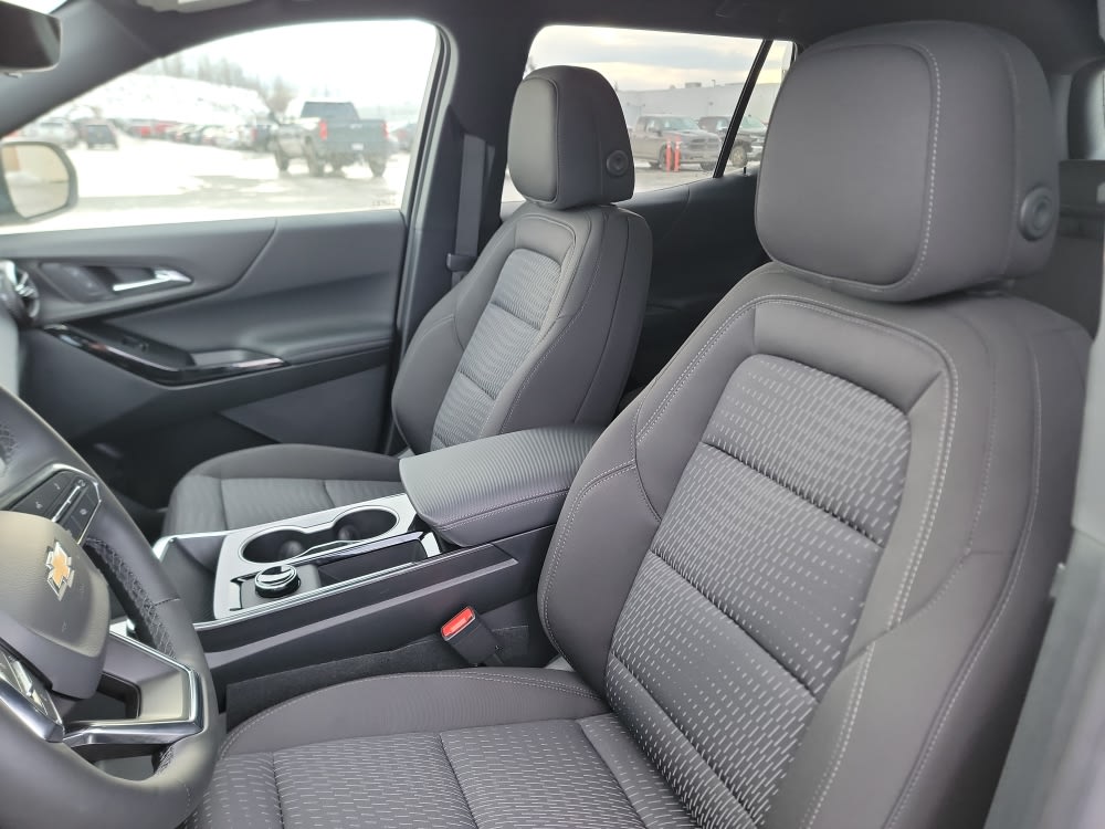 Thumbnail: 2026 Chevrolet Equinox - 10