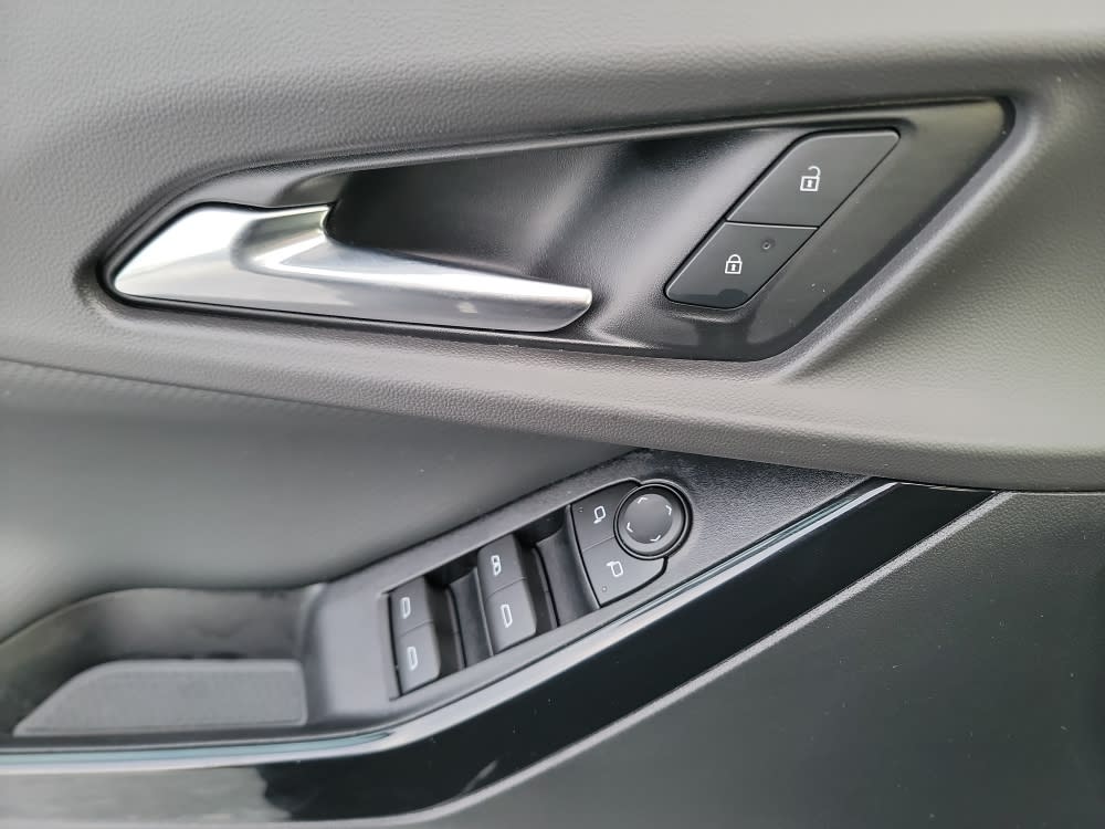 Thumbnail: 2026 Chevrolet Equinox - 21