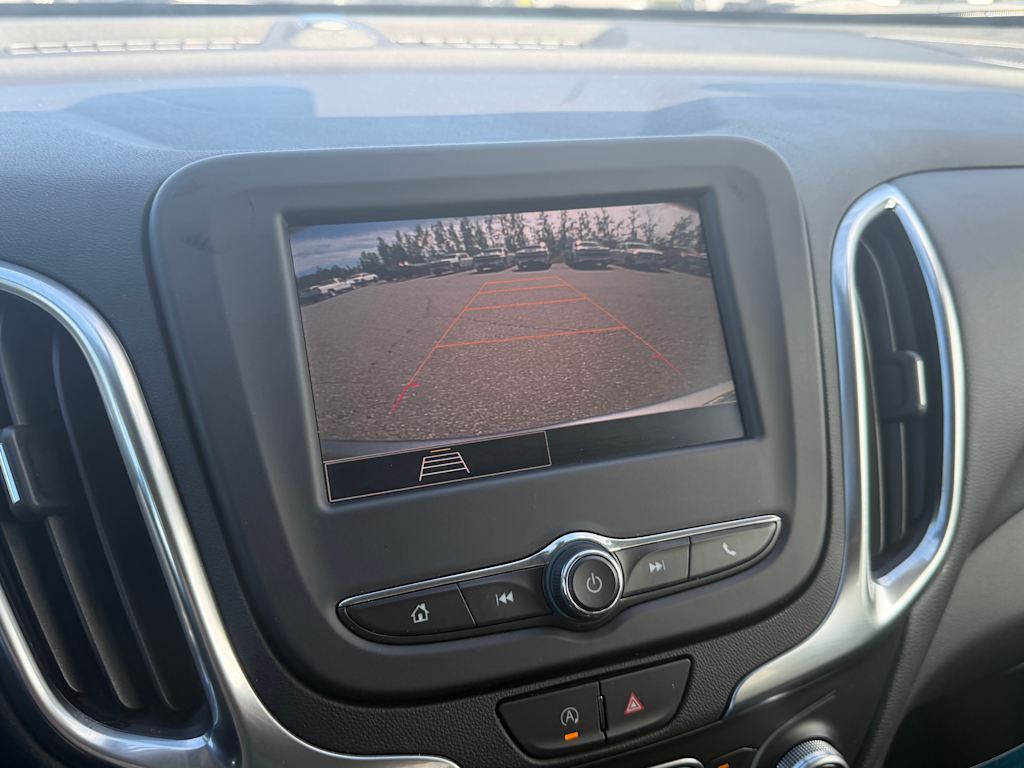 Thumbnail: 2024 Chevrolet Equinox - 32