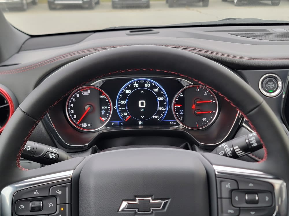 Thumbnail: 2025 Chevrolet Blazer - 15