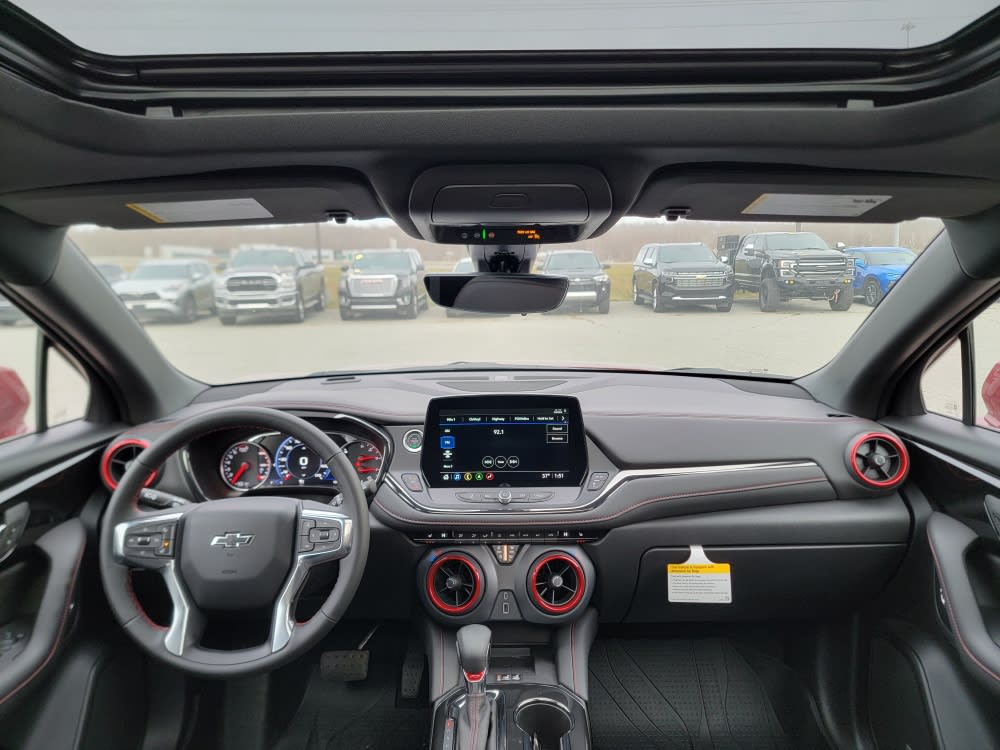 Thumbnail: 2025 Chevrolet Blazer - 9