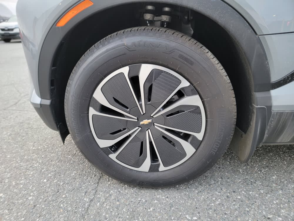 2025 Chevrolet Blazer EV LT - Photo 8