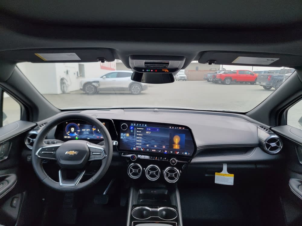 2025 Chevrolet Blazer EV LT - Photo 9