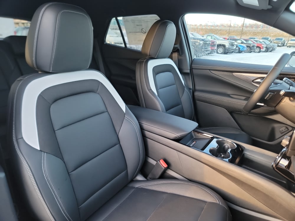 Thumbnail: 2026 Chevrolet Blazer EV - 10